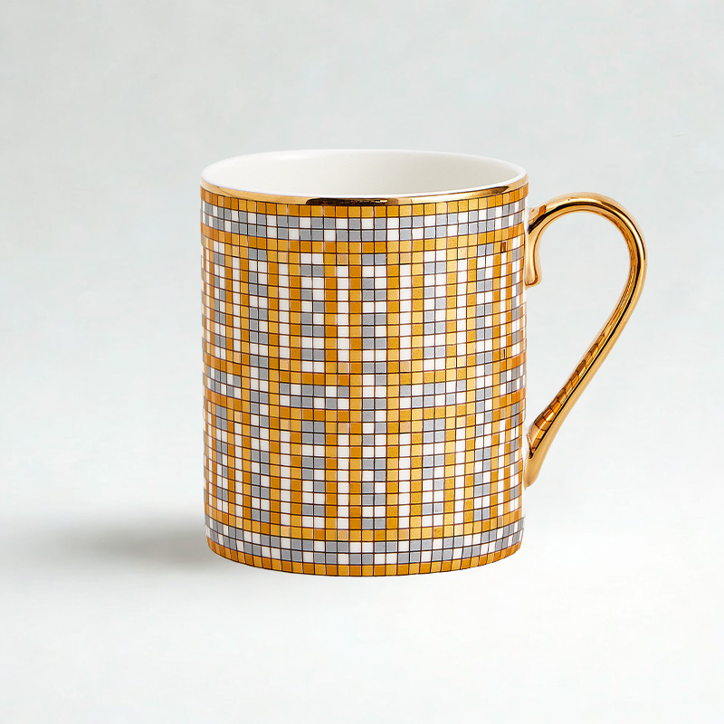 Elegant Gold Rim Mug