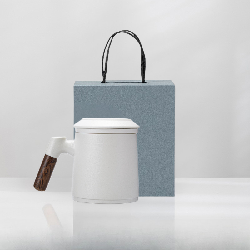 Ceramic Tea Mug with Infuser