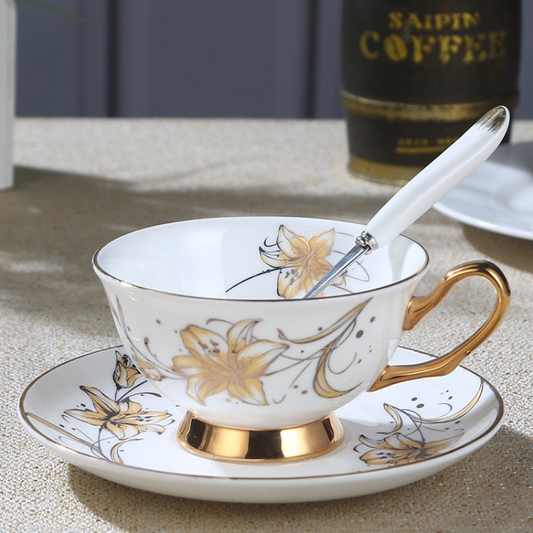 Luxury Vintage Royal Tea Cup